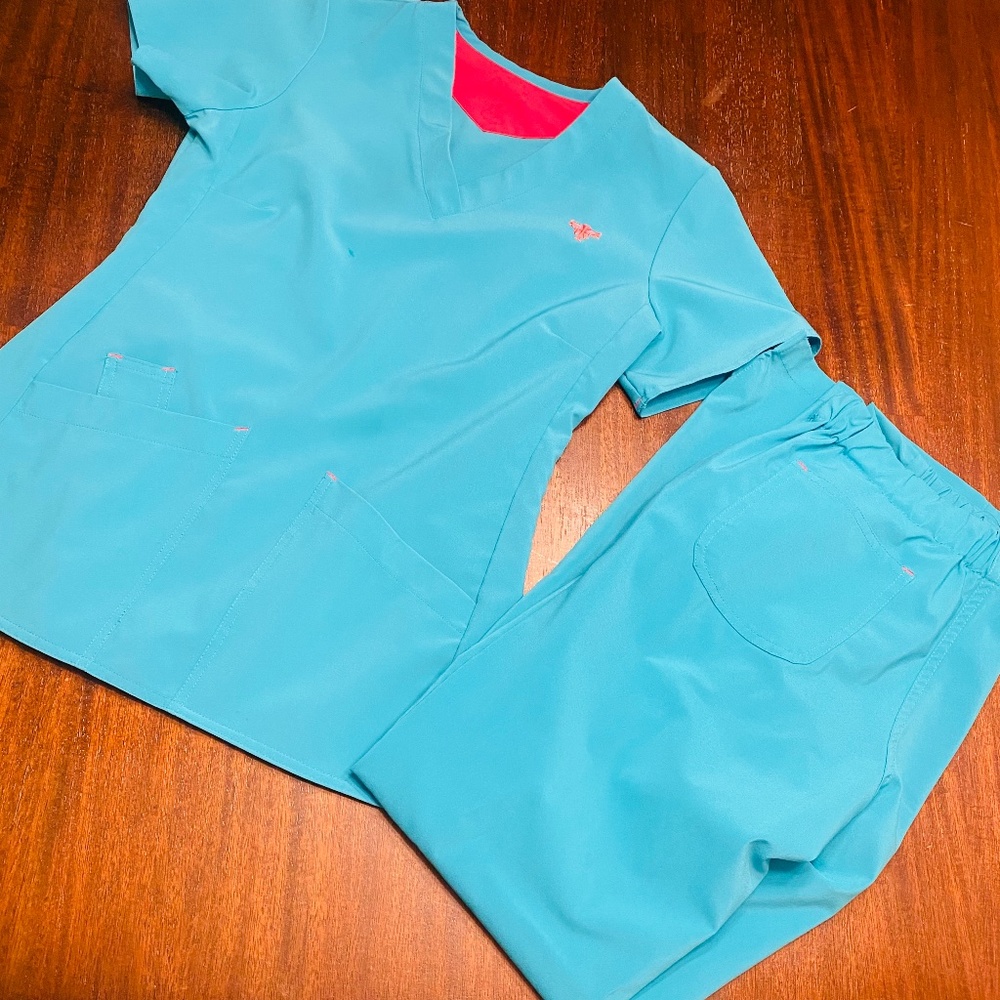 Med couture scrubs